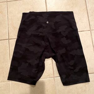 🚨SALE🚨Lululemon Shorts